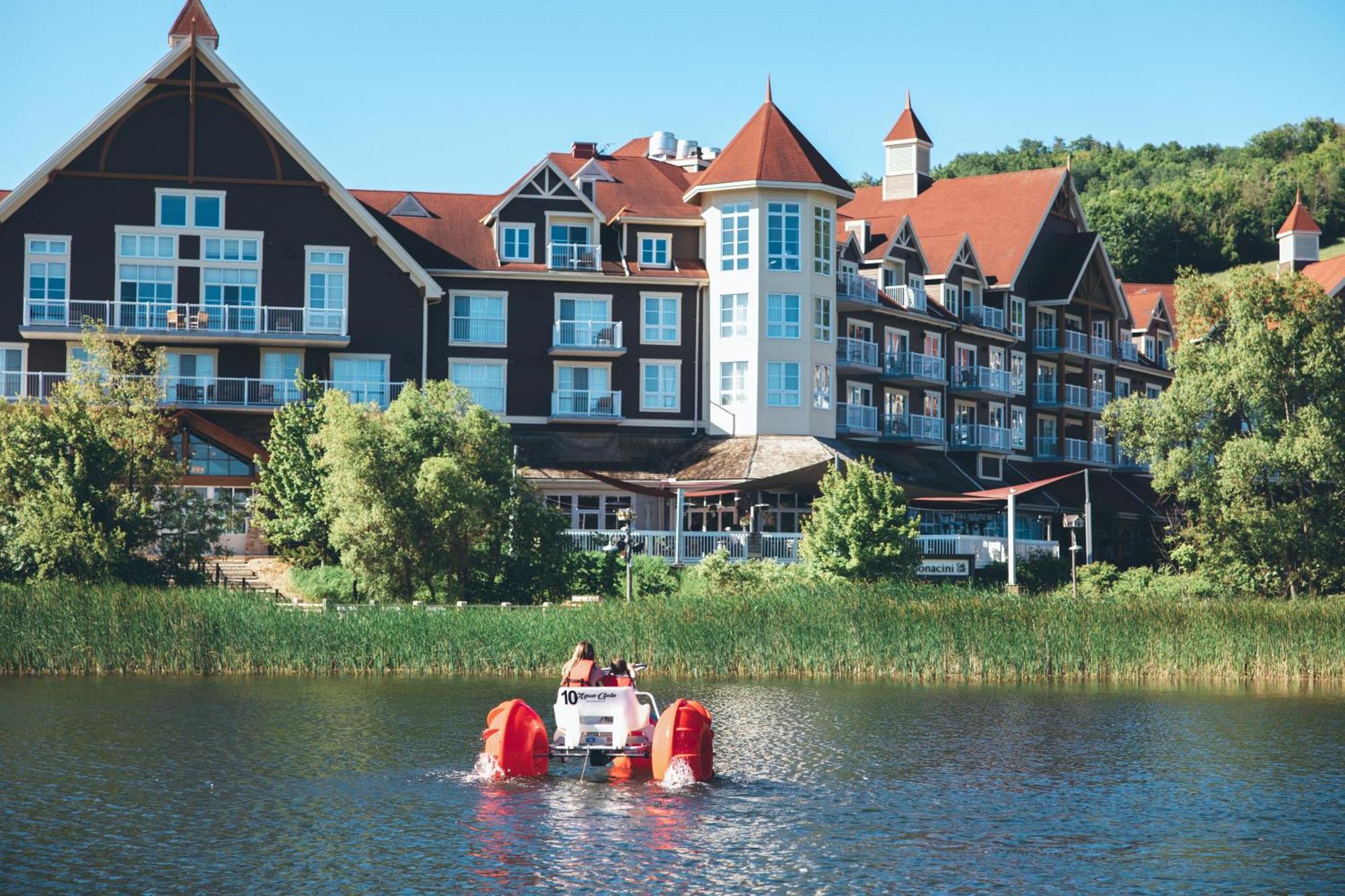 Blue Mountain Resort Mosaic Suites Blue Mountains Esterno foto