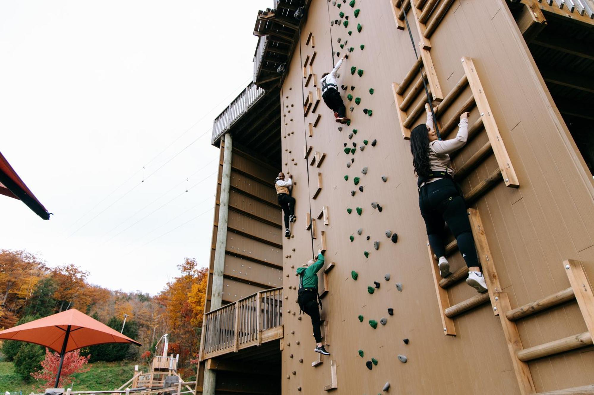 Blue Mountain Resort Mosaic Suites Blue Mountains Esterno foto